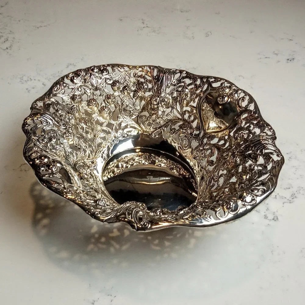 Vintage Godinger Silver Repousse Filigree Bowl